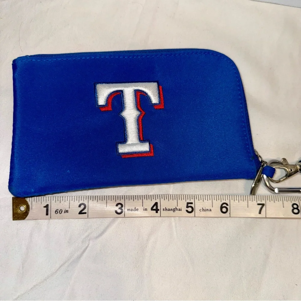 Texas Rangers‎ Blue Wristlet Wallet ID Phone Keys Holder Great Gift!